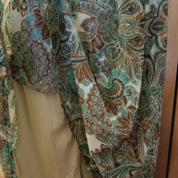 Skirt - Picture 2 of 6